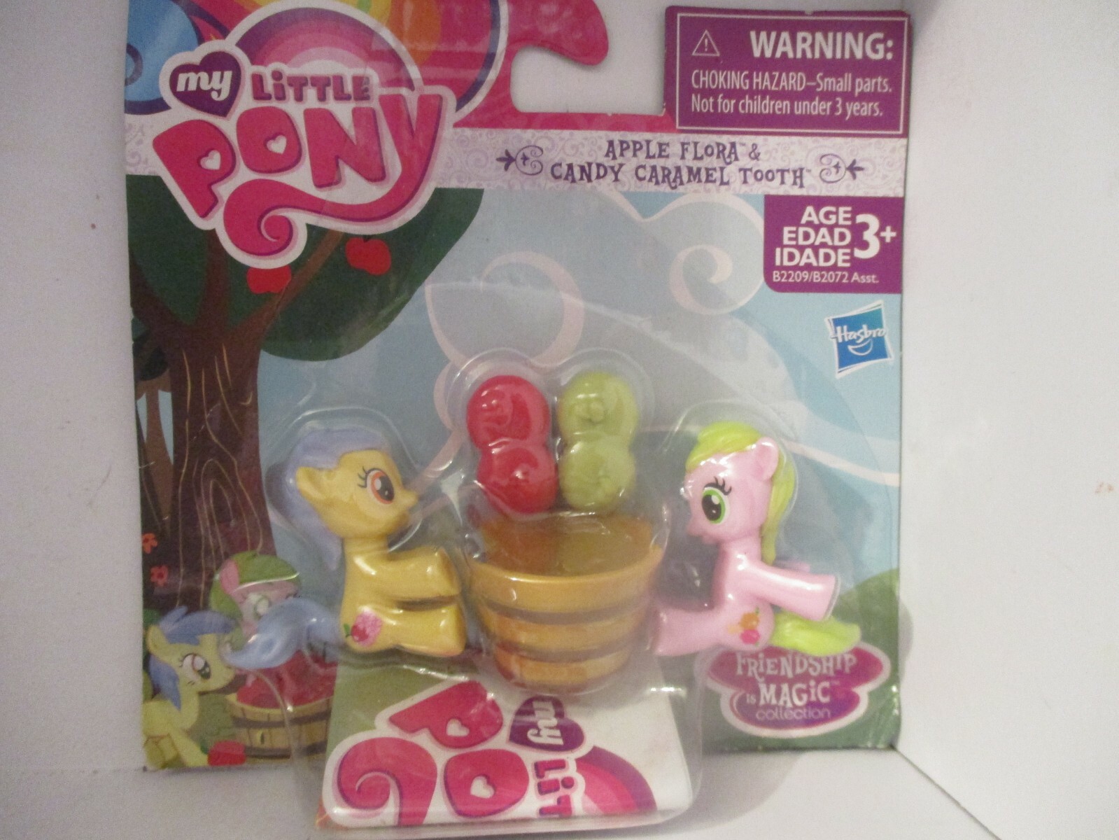 HASBRO Friendship is Magic APPLE FLORA &CANDY CARAMEL TOOTH NEW ON CARD