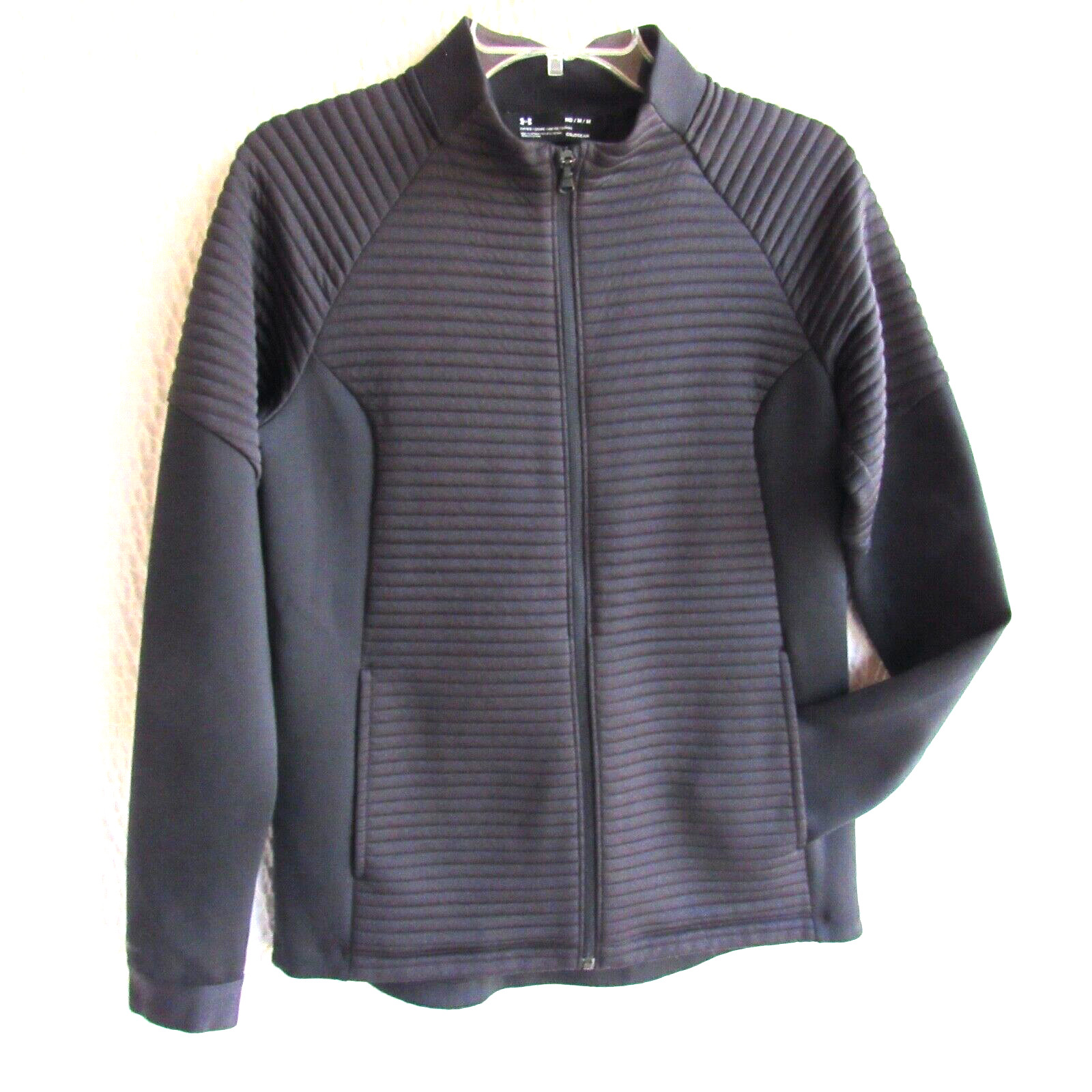 Under Armour Women’s Coldgear Jacket M Fitted Black Rib Mix Fabric  Full Zip