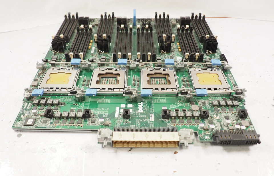 DELL System Board for POWEREDGE R810 P/N: M9DGR Motherboard - Image 3 of 4
