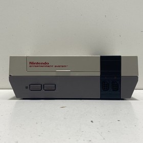 Nintendo Entertainment System NES NES-001 Console - Gray