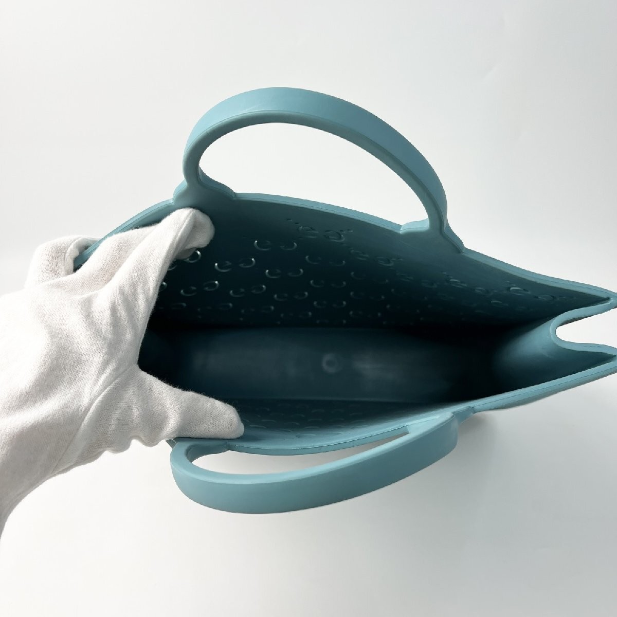 New GUCCI Women s Handbag 679365 Punching Logo From Japan thumbnail 7