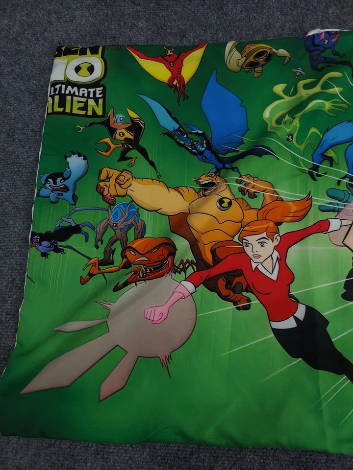 Ben 10 Pillowcases Shams Alien Race Against Time Fabric Bedding Lot of 2 - Image 3 of 4