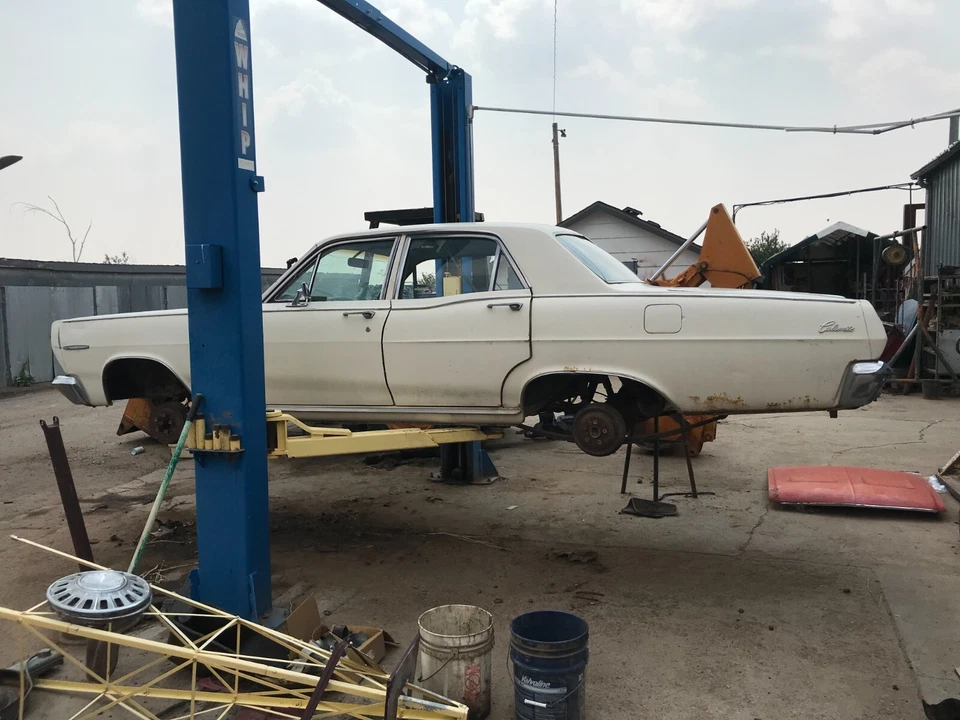 1966 mercury Comet CALIENTE ARM RESTS 66 PARTS CAR PARTS - Изображение 3 из 4