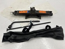 Used Floor Jack Fits 2017 Nissan Pathfinder Jack Grade A Used Floor Jack Fits 2017 Nissan Pathfinder Jack Grade A