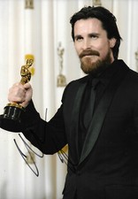 Christian Bale Autogramm signed 20x30 cm Bild