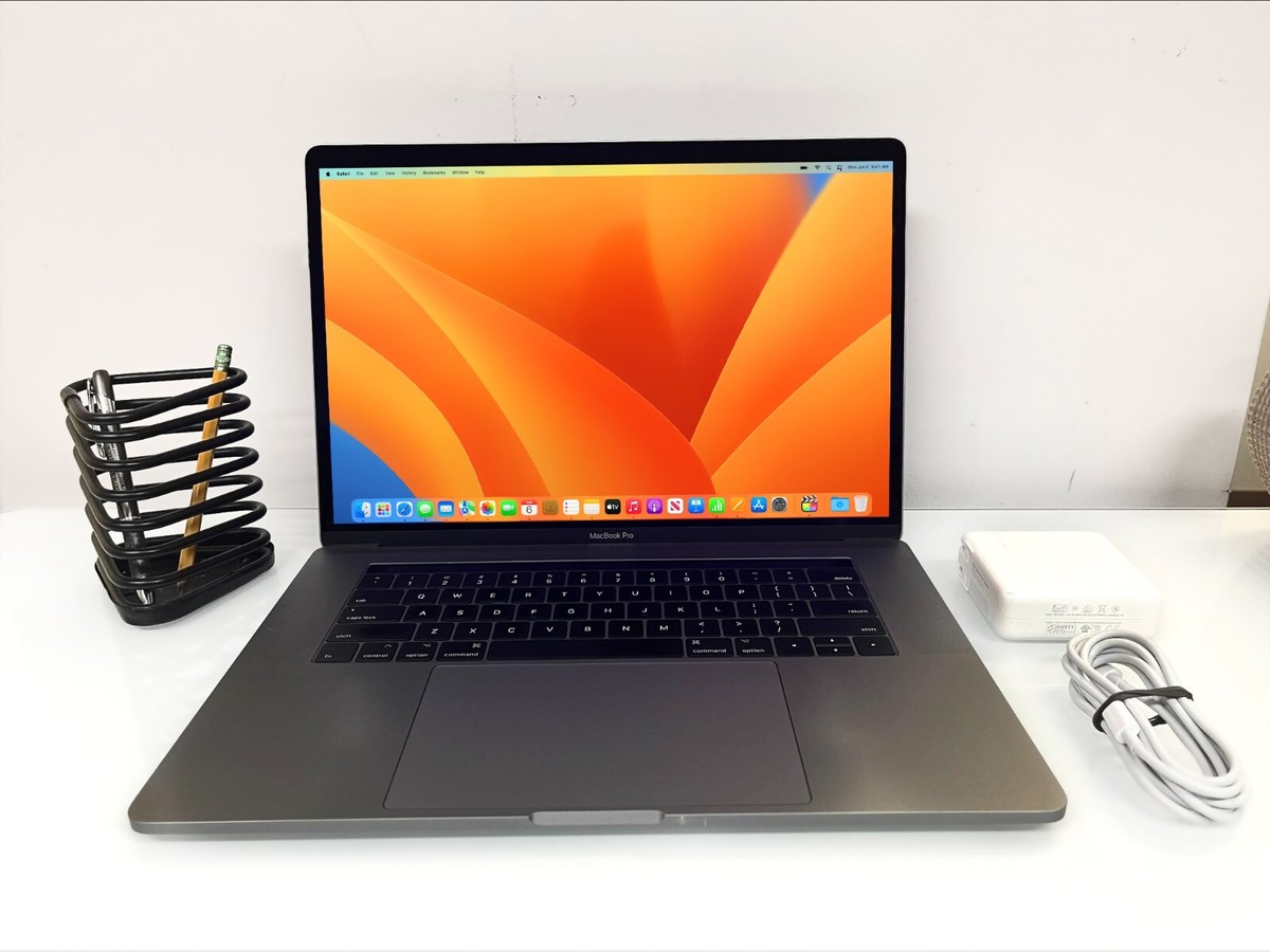 MacBookPro 15inch2018スペースグレイ256GB Space Gray - MacBook Pro 15
