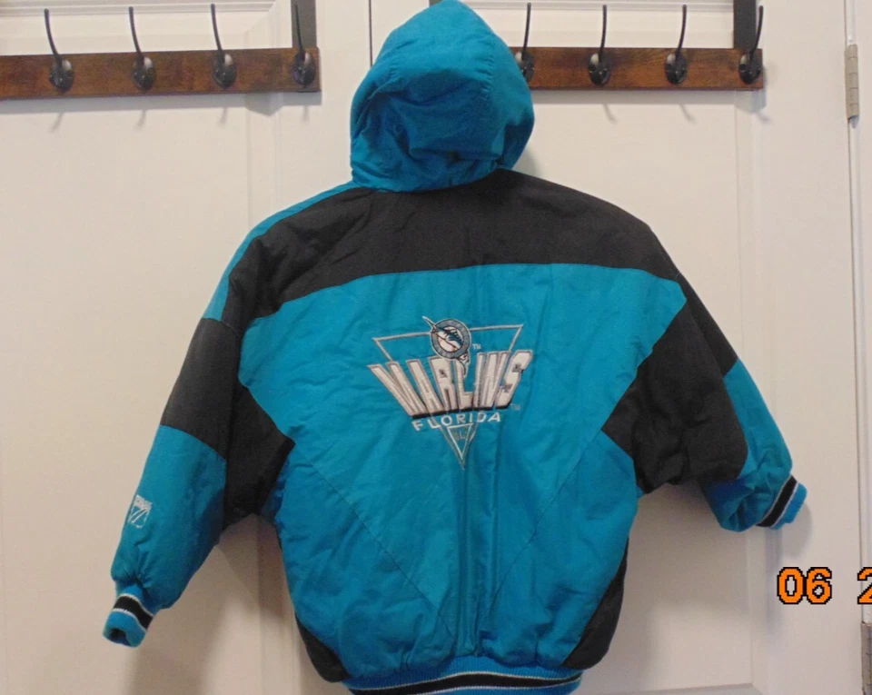 VTG Florida Marlins Logo 7 Puffer Hooded Zip/Snap Close Jacket MLB Boys Size 8 - Image 2 of 4