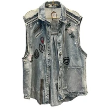 POL – Embellished Denim Vest (Sold by ECB) – Light Wash – Size Small