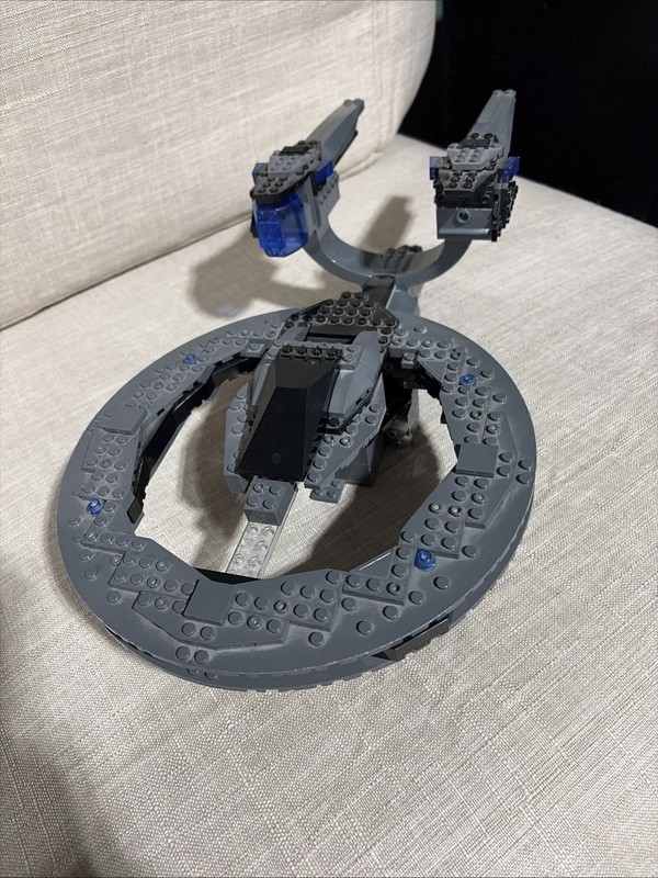 U.S.S. VENGEANCE Star Trek KRE-O A4364 BUILDING SET Construction SPACE SHIP LEGO