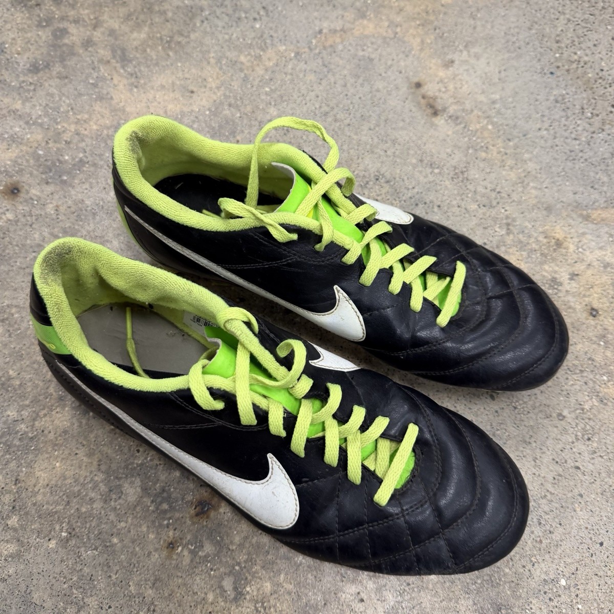 Nike Tiempo Natural IV FG Mens Size 9 Black Green Soccer Cleats