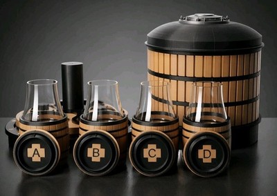 Blind Whiskey Tasting Set with 4 Glasses Bourbon Wine Beer Flight