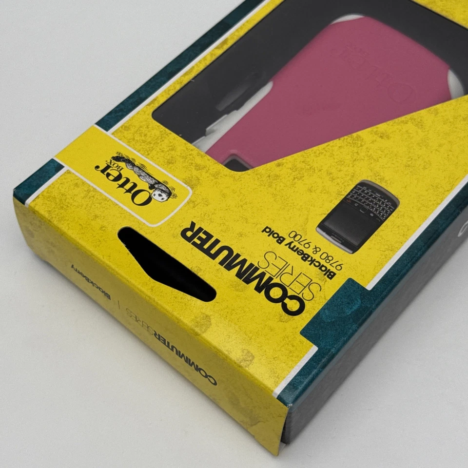 Otterbox Commuter Case Dual Layer Pink Cover for BlackBerry Bold 9780 9700 - Image 2 of 4