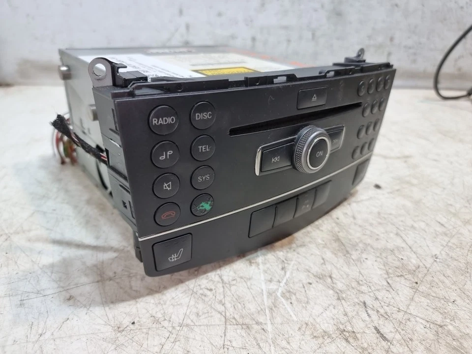 Mercedes C-Class Radio Stereo CD Player Head 2007 W204 Pre-Facelift A2048700694 - Image 4 of 4