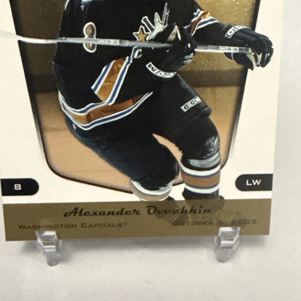 2005-06 Upper Deck MVP Alexander Ovechkin Rookie Breakthrough RC Card Capitales Foto 2 de 4