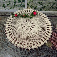 24 Vintage Hand Crochet Cotton Tablecloth Rou...