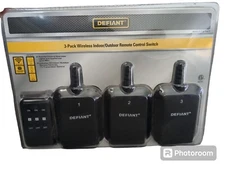Defiant 3-Pack Wireless Indoor/Outdoor Remote Control Switch - New Old Stock