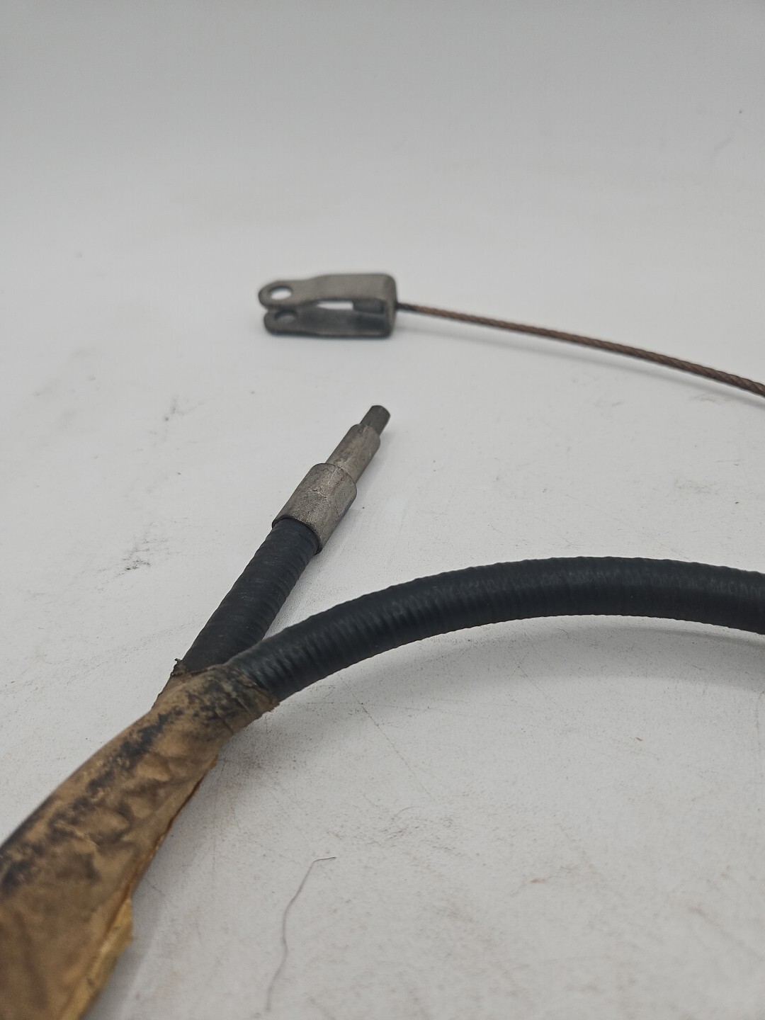 ROLLS ROYCE & BENTLEY ASSY HANDBRAKE CABLE(RH-8131)