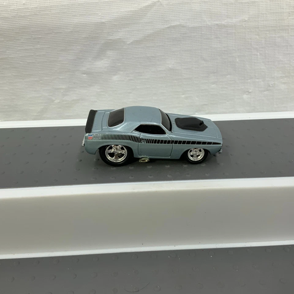 Muscle Machines 1970 Plymouth Barracuda Bluish Gray Die Cast - Image 3 of 4