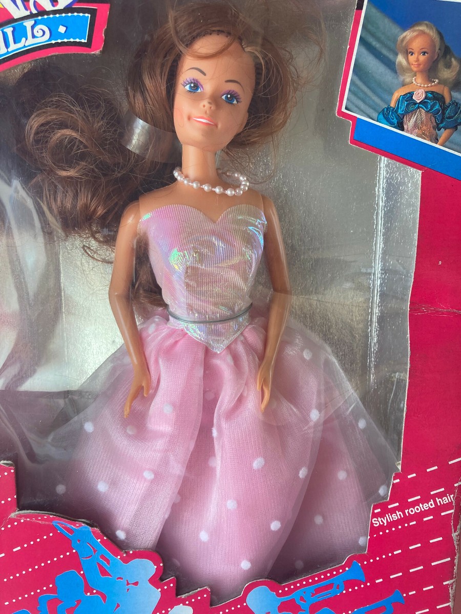 RARE GRAND BALL FASHION CORNER DOLL LUCKY IND. NEW 90'S | eBay