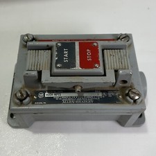 800H-NP15 ALLEN-BRADLEY Double Lever Momentary Actuator OPEN/CLOSE