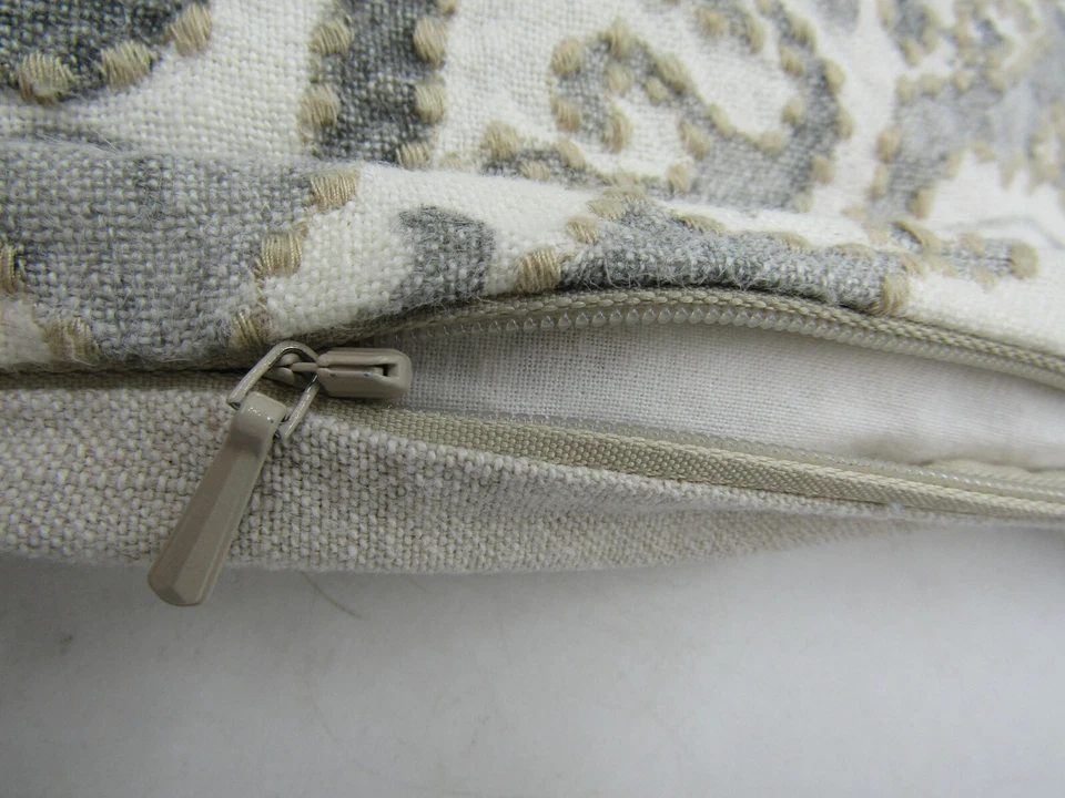 Pottery Barn Reilley Linen Embroidered Pillow Cover 22" sq Steel Gray #A139 - Image 3 of 4