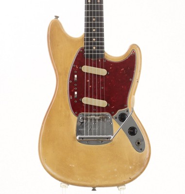 Fender Mustang White 1964 Used Electric Guitar