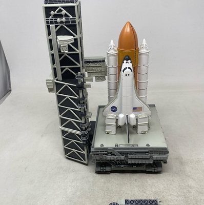 #ad Bradford Exchange Hawthorne Village Kennedy Space Center Launch Pad 17quot; Lighted $66.49