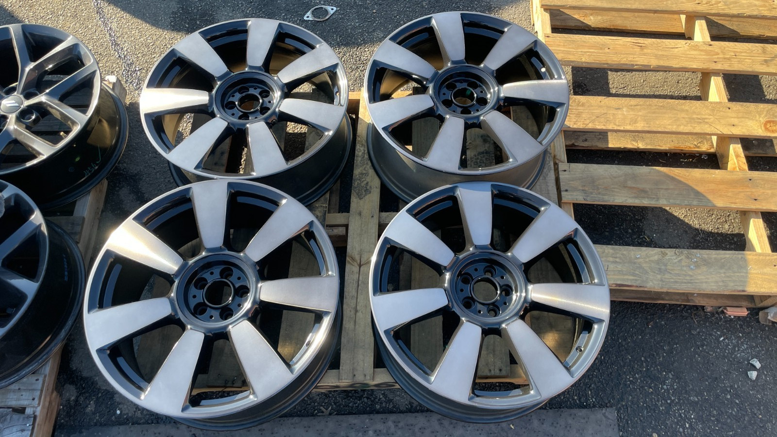 22' Rolls Royce OEM Wheels