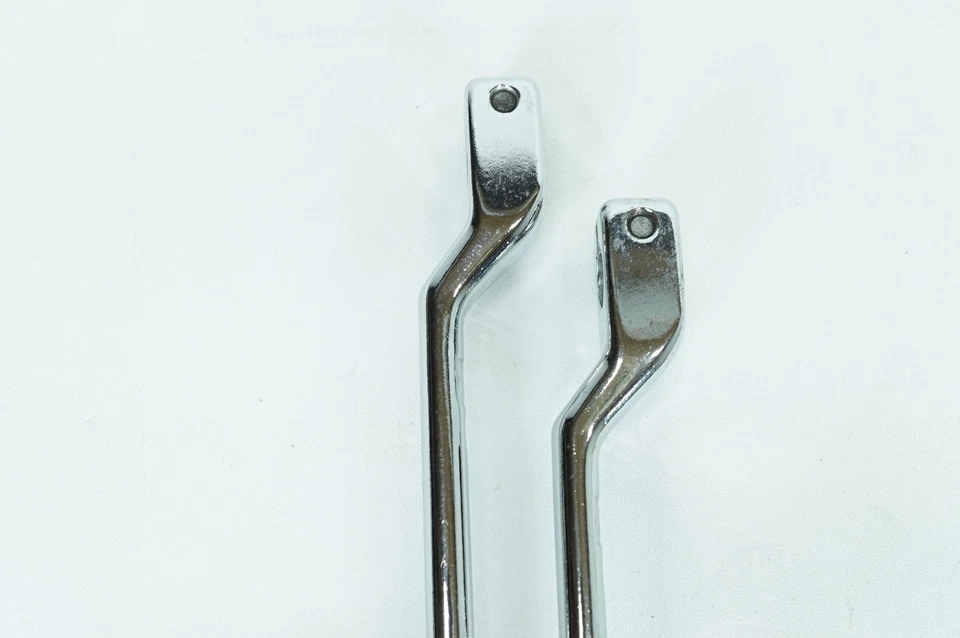 2008 Harley Touring FLHX Street Glide OEM Gear Shifter Lever Pedals 33895-82C - Image 3 of 4