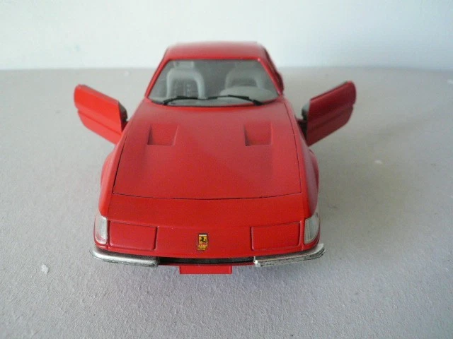 FERRARI 365 GTB/4 DAYTONA 1968 1/18 - Photo 3/4