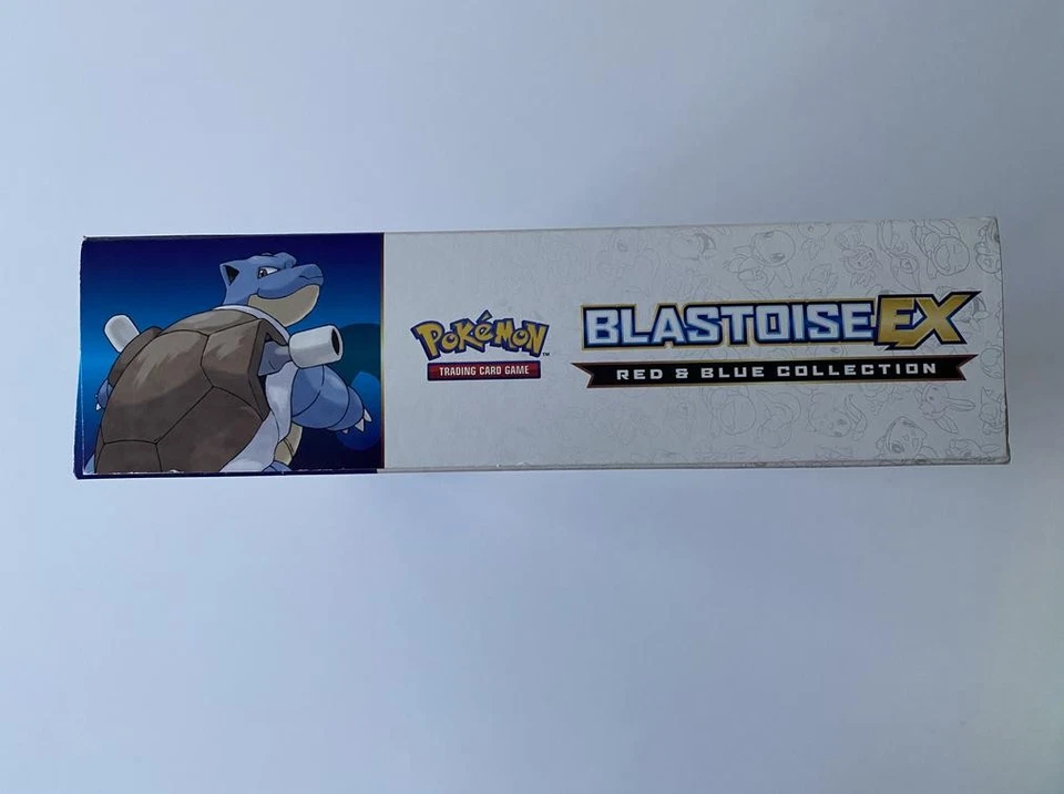 Pokemon TCG Blastoise EX Red & Blue Collection Box - Image 4 of 4