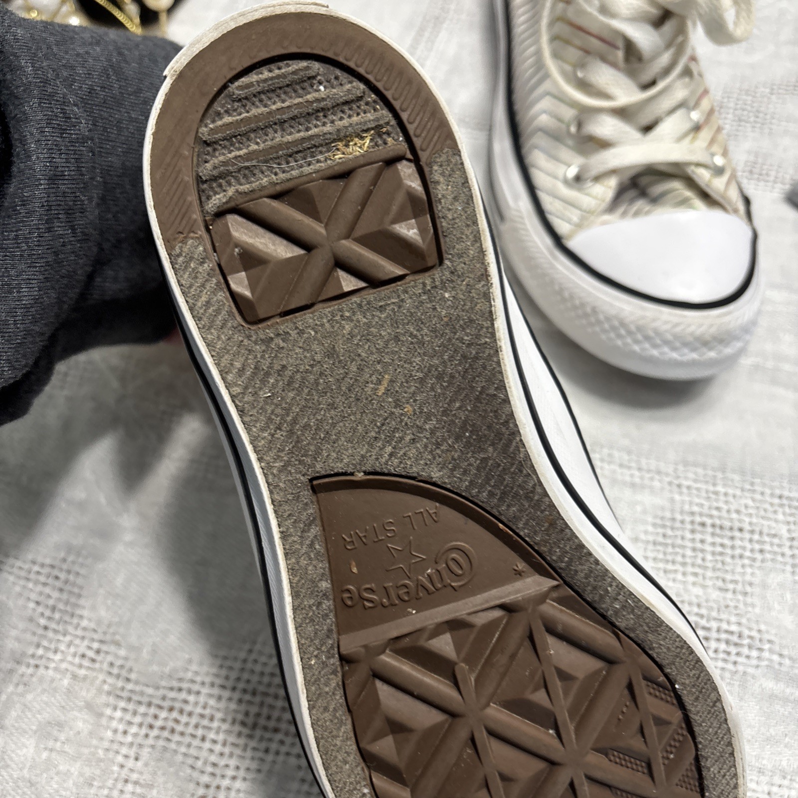 Converse Chuck Taylor All Star Exploding Star Hig… - image 19