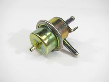 NEW UNBOXED PR137 Stock Fuel Pressure Regulator For 1990-1991 Subaru XT 1.8L-H4