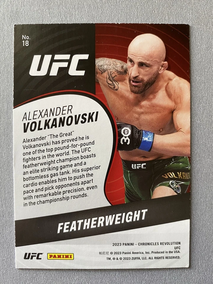 2023 Panini UFC Chronicles Revolution Insert Alexander Volkanovski (b) - Image 2 of 2