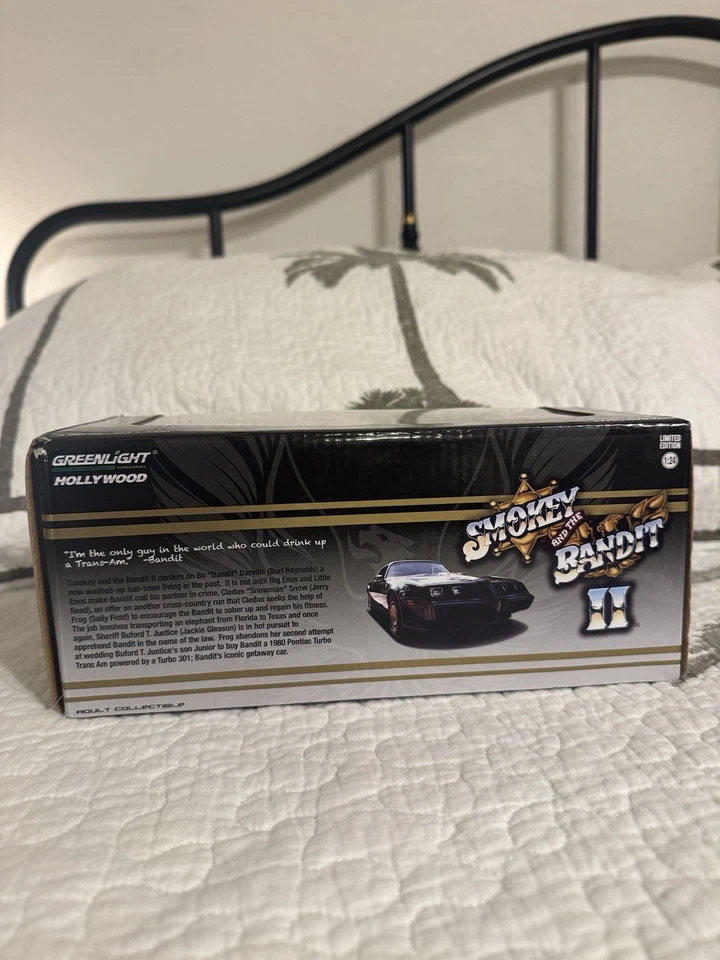 Smokey & The Bandit 1980 Pontiac Trans Am 1:24 Greenlight Hollywood “CHASE” - Image 3 of 4