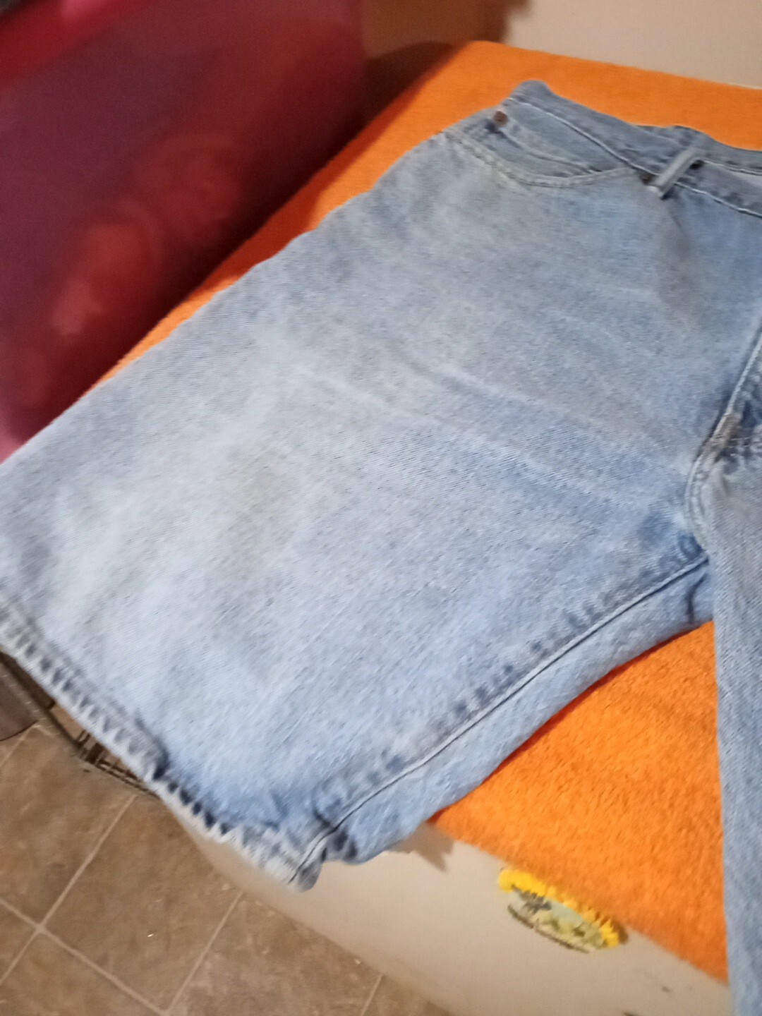 Levi’s 505 42in Waist Mens Straight Fit Jean Shorts, Light Wash thumbnail 2