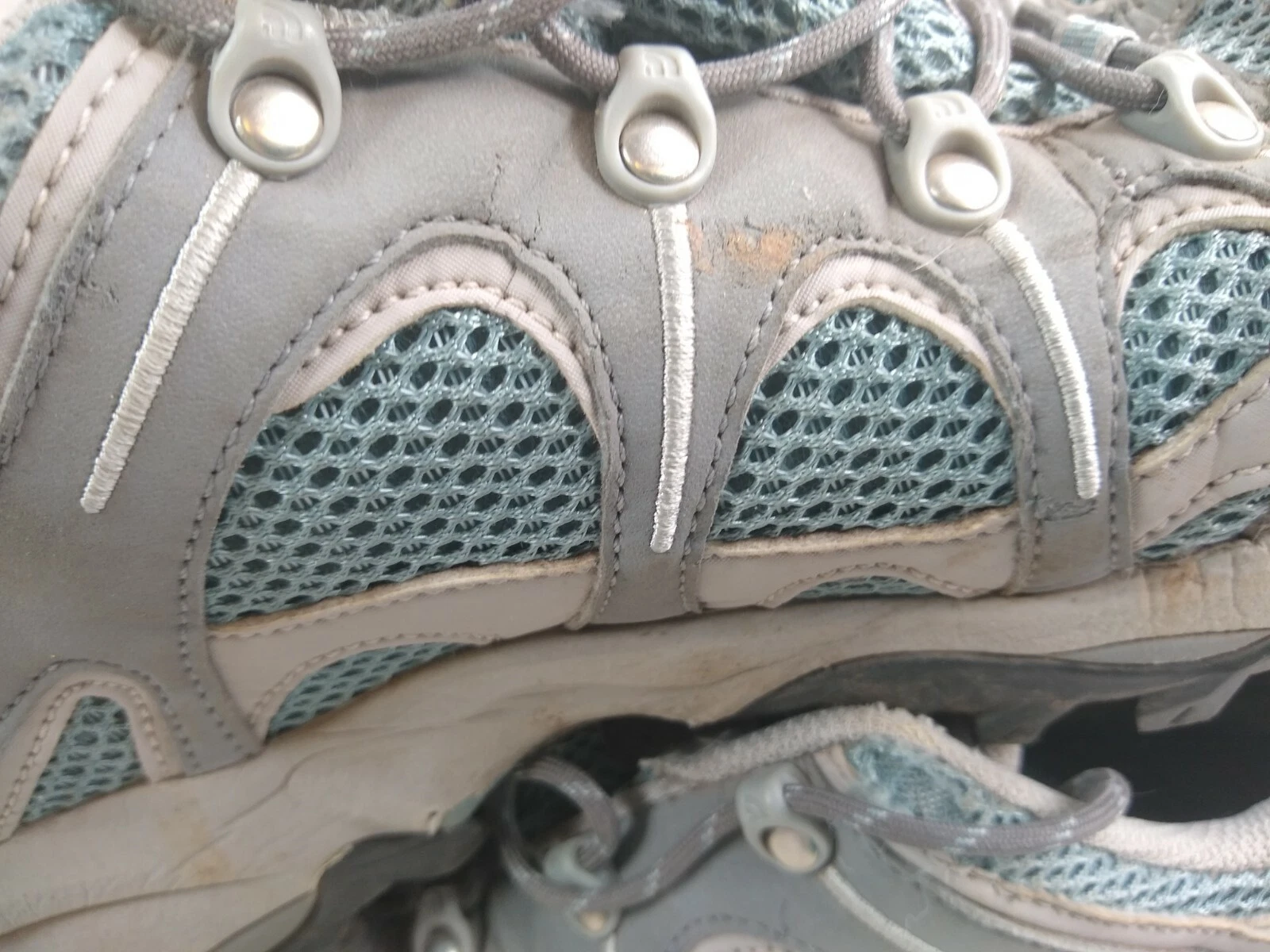 north-face gore-tex vibram trail hiking shoes