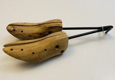 Pair Wooden Shoe Stretcher Women 7B-9B Taiwan Medium