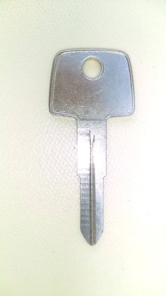  CHEVROLET CHEVY - LLAVES EN BLANCO LUV-1; LLAVES EN BLANCO CURTIS NOS SERIE 1 Foto 3 de 3