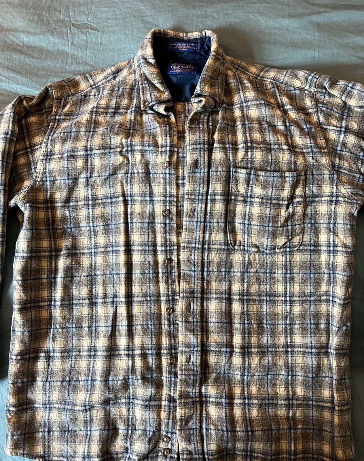 Pendleton wool shirt large - image 5