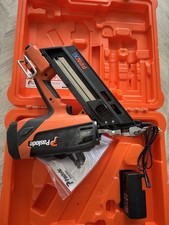Paslode PPNXi Positive Placement Nail Gun – great condition full working order 