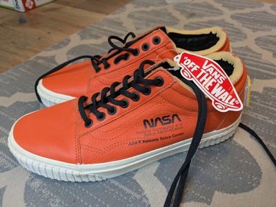 New with Tags: NASA x Vans Old Skool Space Voyager Firecracker Orange 9.5 / 42.5