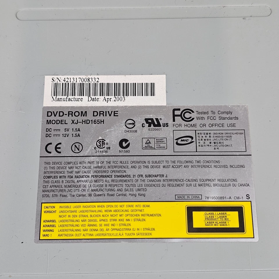 Lite-On XJ-HD165H CD-RW Drive 52x32x52 IDE Beige 5.25" Optical Writer 2003 - Image 3 of 4