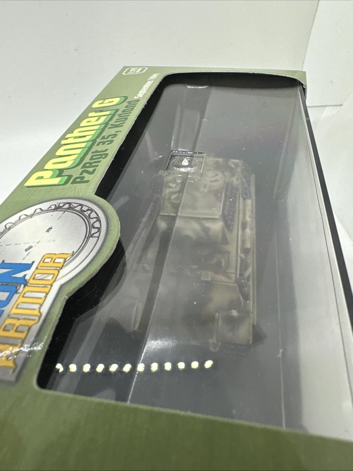 Dragon Armor 60010 1:72 Panther G PzRgt 35 Kurland September 1944 WWII - Image 4 of 4