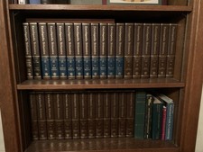 1983 Encyclopedia Britannica Complete Set Macro Micro Propaedia Book Of The Year