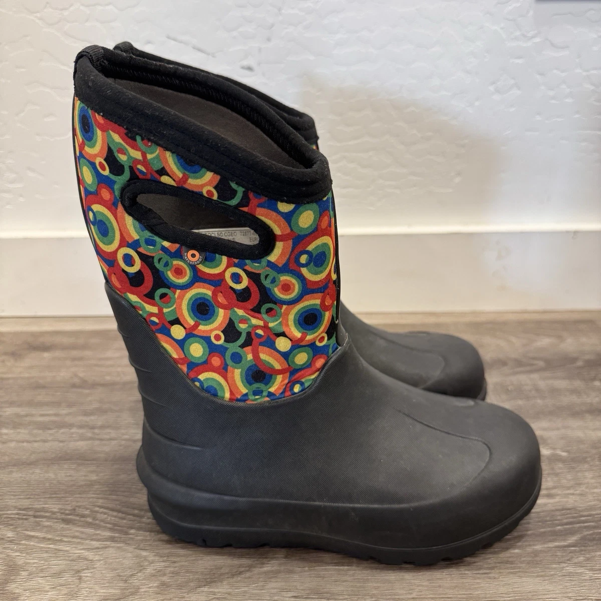 Bogs Youth Classic Rain Snow Boots Black Rainbow Insulated Waterproof Sz 5 EU 38 Amazon.com | BOGS Kids Unisex Classic II - Rainbow Stars  main image 3