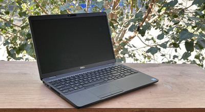 Dell Latitude 5500 -15.6'' 8 GB RAM   Festplatte:256 GB NVMe Windows 11