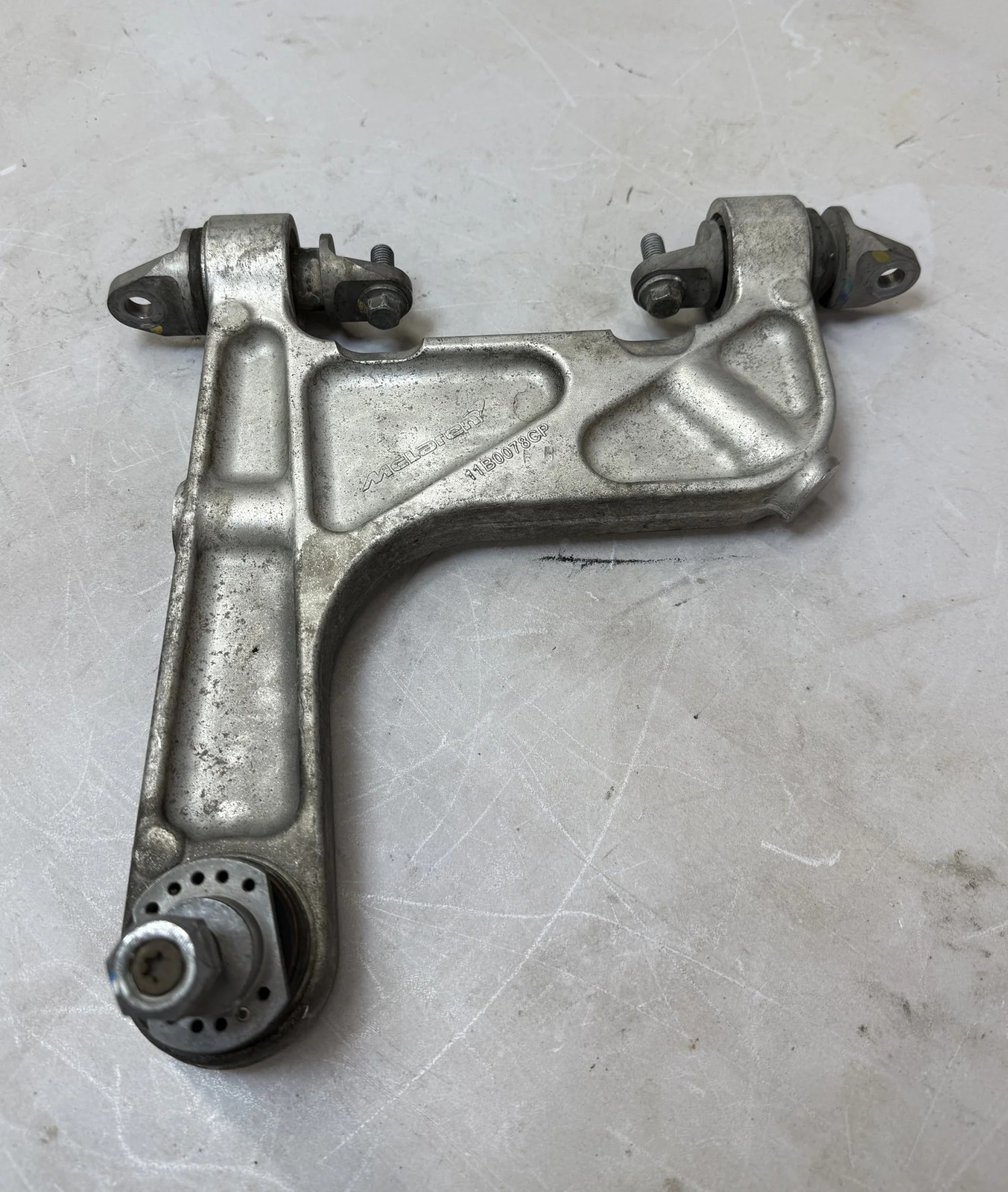 McLaren 570S 2016-2021 Rear Right Upper Control arm P/N 11B0078CP