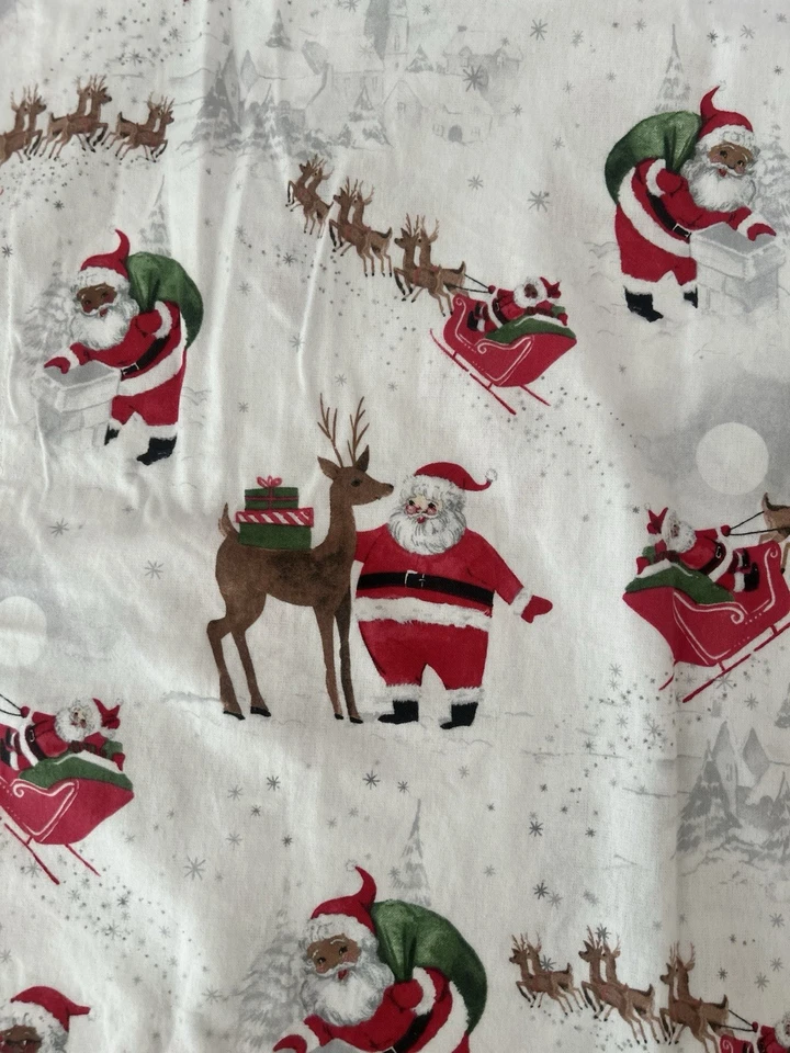 Pottery Barn Kids Flannel Heritage Santas FULL Flat Sheet 2 Pillowcases ONLY - Image 3 of 4