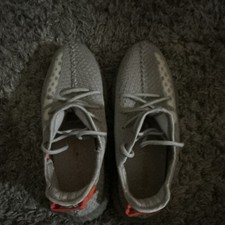adidas gazelle silver green womens adidas Yeezy Boost 350 v2 Tail Light (Preloved) UK 12.5